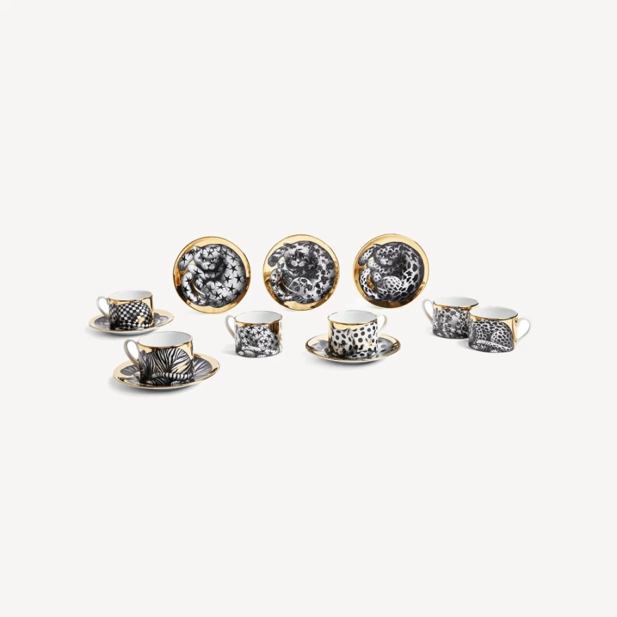 Fornasetti Set of 6 High-Fidelity Tea Cups in White, Black & Gold - Porcelain Collectibles