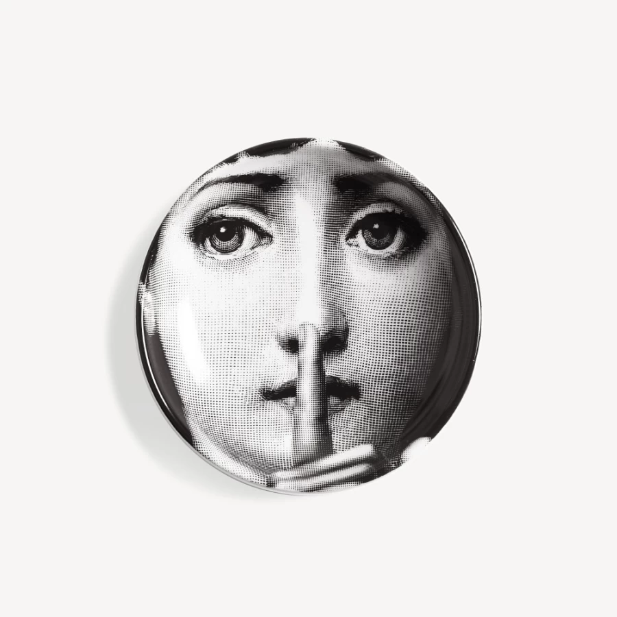 Fornasetti White and Black Ashtray Tema E Variazioni N.334 - Decorative Collectible Design
