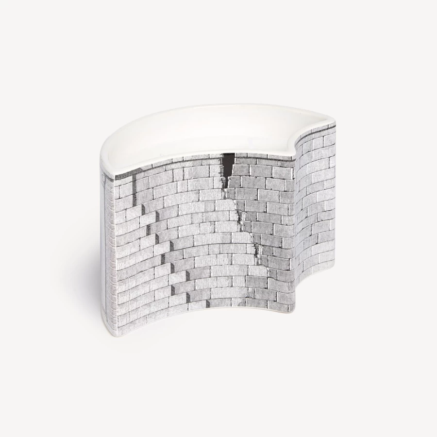 Fornasetti White and Black Architettura Scented Candle - Nel Mentre Vase Decor - Immaginazione Fragrance